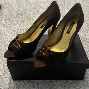 NINA chocolate brown pumps. with sparkle detail.  Very lightly worn. Size 10